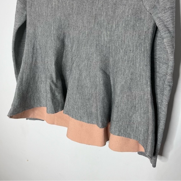Atelier Camille Anthropologie Size Small Sweater Wool Swing Grey V-Neck Pink - Picture 6 of 7